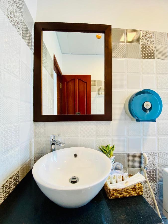 Hotel Duc Thanh 2 Chi Khu Co Ong Exterior photo
